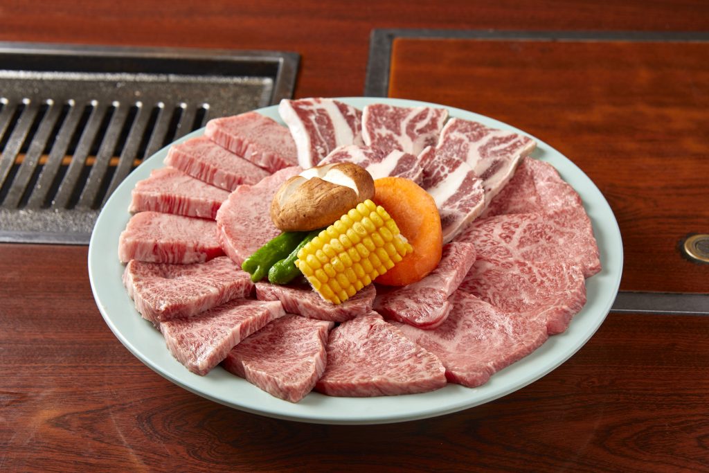大阪市内・鶴橋駅周辺にある「大吉（だいきち）」さんのクチコミレポート。上質なお肉と参鶏湯（サムゲタン）が人気の焼肉屋