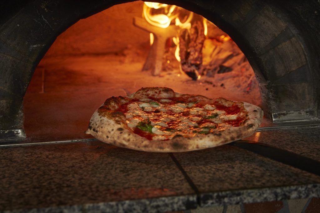 薪窯で焼き上げるピザが絶品！成田空港近くのイタリアン「Pizzeria Positano（ピッツェリア ポジターノ）」。