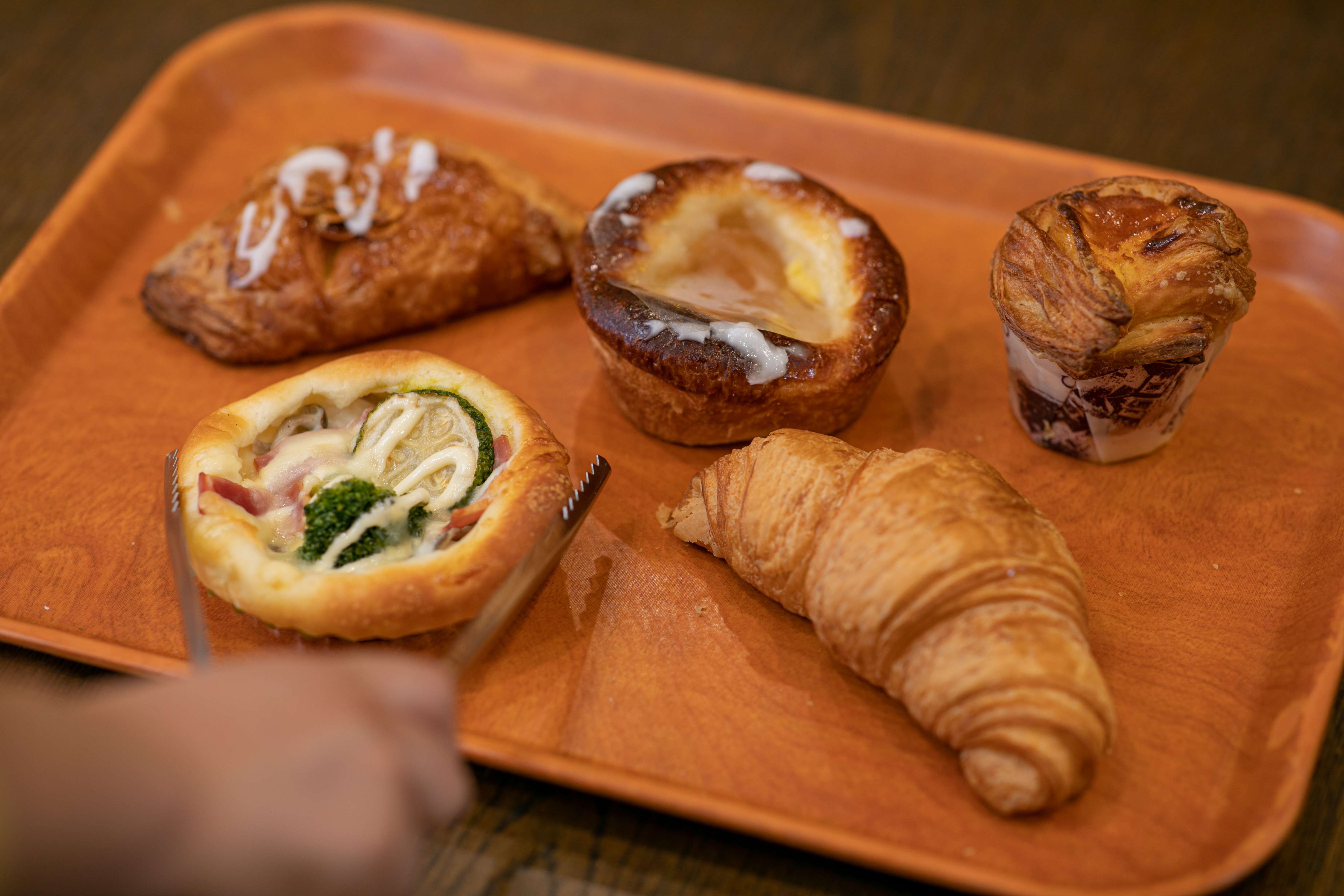 奈良市、大和郡山市内に4店舗あるパン屋「シャトードール」さんのクチコミレポート。朝食から夕食までリーズナブルに楽しめるお店！