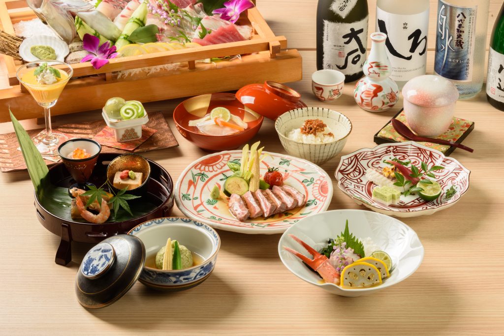 合志市内・熊本市北区周辺にある「和食 くろ木」さんのクチコミレポート。ゆったりとした個室や宴会場で味わう会席料理が人気