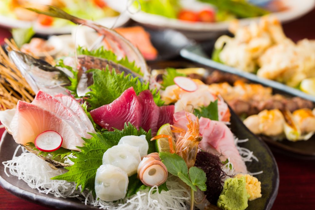 米子で美味しい海鮮料理と日本酒なら居酒屋あげあげさん。一人飲みやデート、宴会におすすめ。