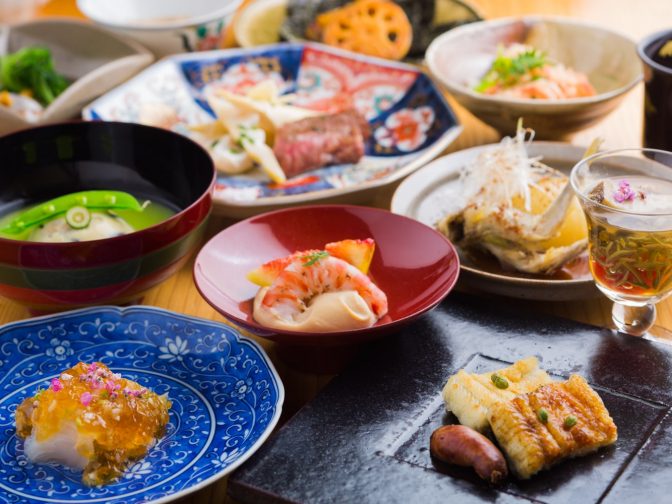 福岡市中央区春吉のデートや記念日・誕生日のランチやディナーに個室がおすすめ！和食料理屋、たてやまさん。